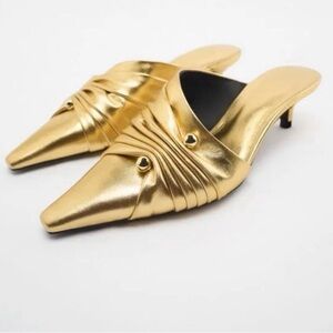 ZARA/NWT GENUINE LEATHER KITTEN HEEL MULES SIZE 8